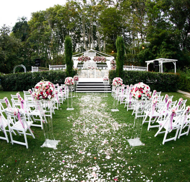 istock Lovely Countryside Wedding 945308588