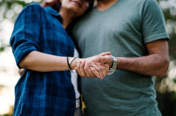 istock Couple spending time together on a picnic 945374868