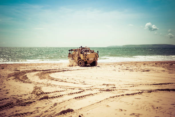 exército veículo acion - amphibious vehicle - fotografias e filmes do acervo