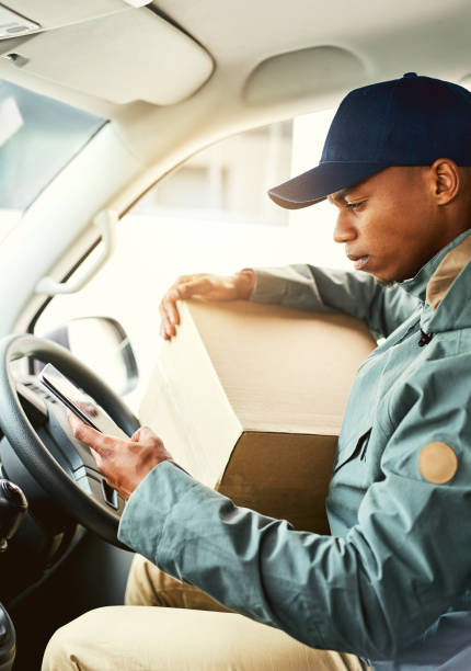 istock Finding the quickest route to his next delivery 945483954