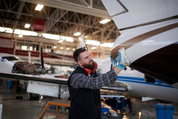 istock Aircraft mechanic in the hangar 945544554