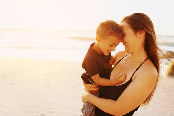 istock I'll keep you close to my heart 945575064