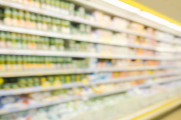 istock Supermarket blurred background with bokeh 945690474