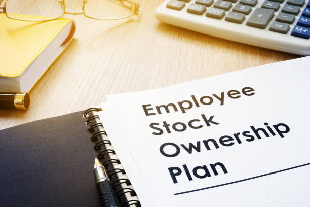 Documents with title employee stock ownership plans (ESOP). Documents with title employee stock ownership plans (ESOP). stock certificate photos stock pictures, royalty-free photos & images