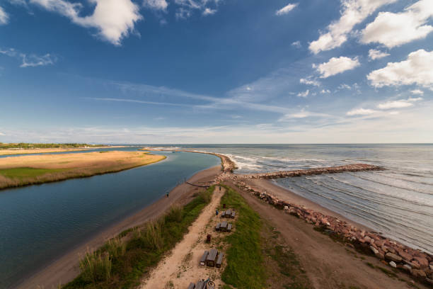 istock Mouth of the adige 945877656