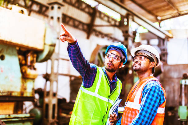istock Pointing out where is the machine to be placed 945898764