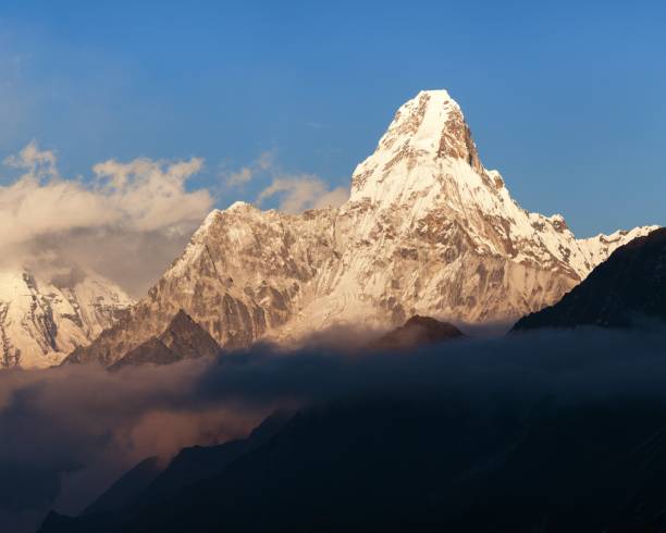 istock Evening view of Ama Dablam with beautiful clouds 945905306