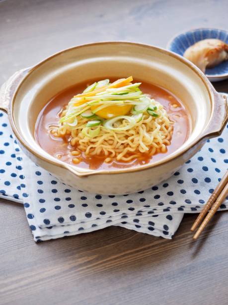 istock Asian food ramen, Instant Ramen 945941590