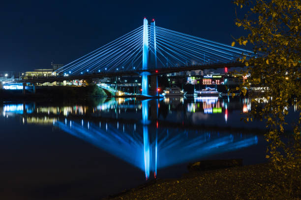 istock Tilikum Crossing in Portland, Oregon 945947842