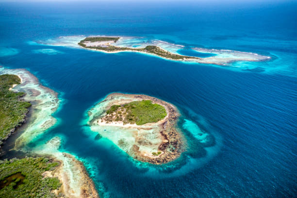 istock Caribbean Cays and Islands 946089658