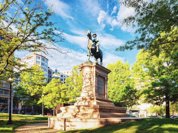 istock Statue of general Winfield Scott Hancock in Washington DC 946102872