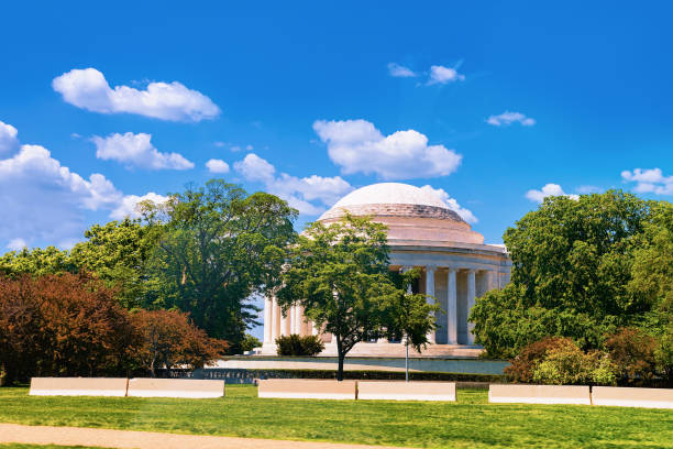 istock Thomas Jefferson Memorial in Washington DC 946102894