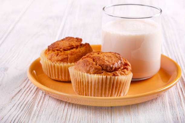 istock Carrot and orange muffins and smoothie 946141902