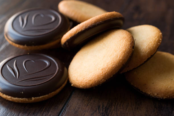 istock Orange Flavored Round Jaffa Cakes with Chocolate 946146154