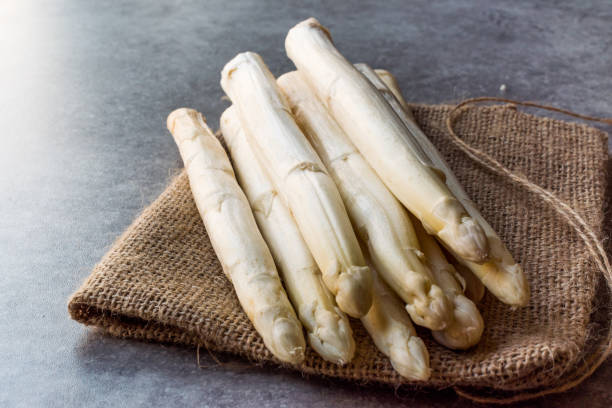 istock Organic Raw White Asparagus on Sack 946161000