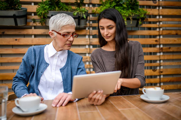 istock Business people. 946229468