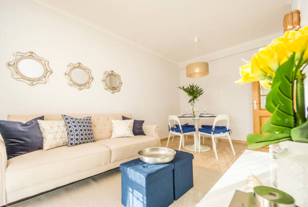 istock Living room in a modern, luxury, bright apartment 946247516