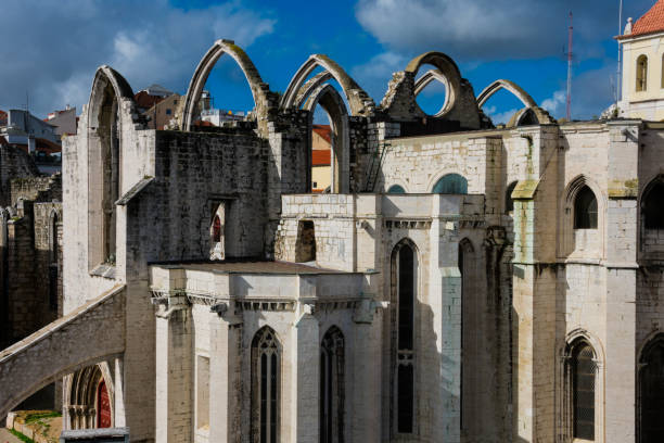 Convent of Our Lady of Mount Carmel ruins (Convento da Ordem do Carmo) Convent of Our Lady of Mount Carmel ruins (Convento da Ordem do Carmo). Lisbon, Portugal convento stock pictures, royalty-free photos & images