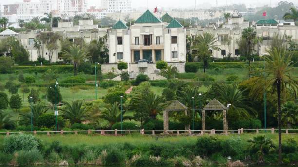 istock GARDEN/LAKE/FIRDAWS/CASA/MOROCCO 946327898
