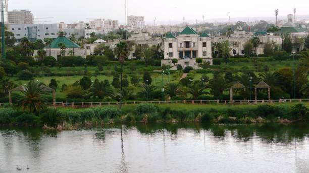 istock GARDEN/LAKE/FIRDAWS/CASA/MOROCCO 946327970