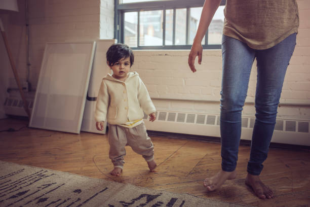 istock Wandering around with a toddler 946350382