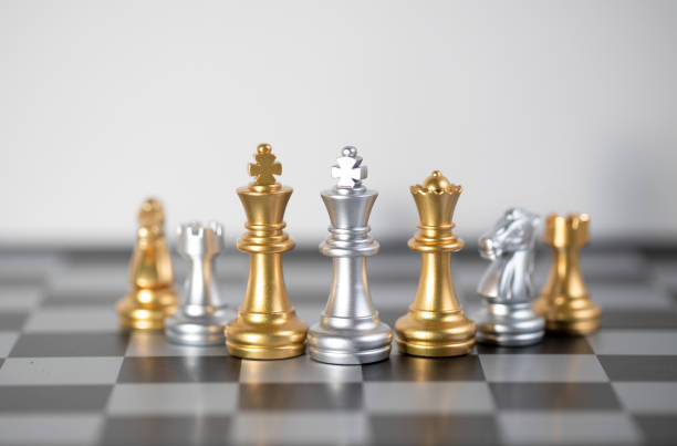 istock Between the King and the army on the chess board. 946482924