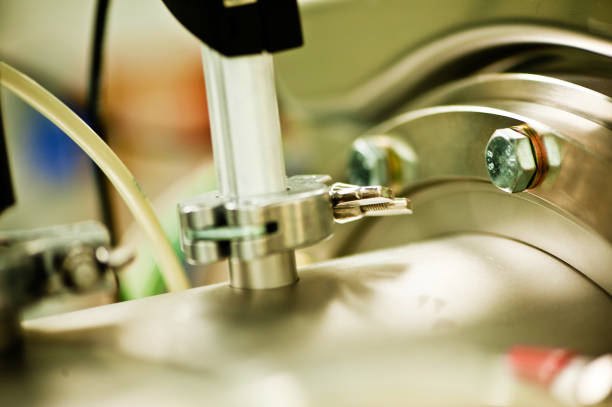 istock Gas/Liquid Tube or Cable 946495398