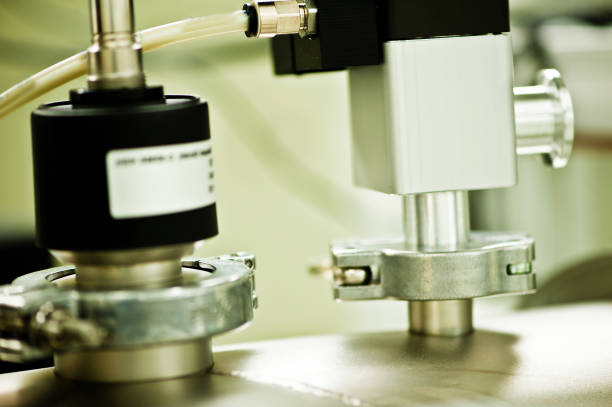 istock Gas/Liquid Tube or Cable 946497612