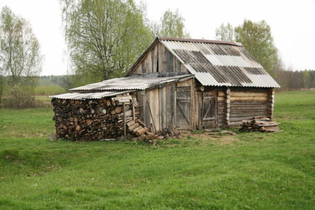 istock Russian village bathhouse 946545908