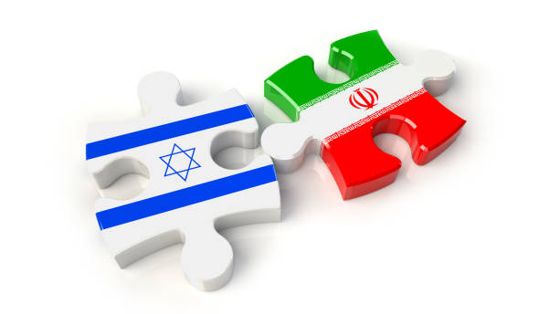 istock Iran and Israel flags on puzzle pieces. Political relationship concept. 946578628
