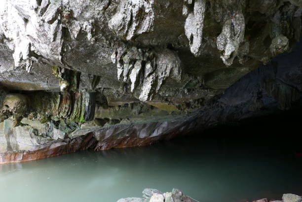 istock Laos travel highlights. The Konglor Cave 946618384