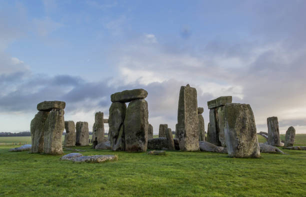 istock Stoenhenge an ancient stone monument 946672800