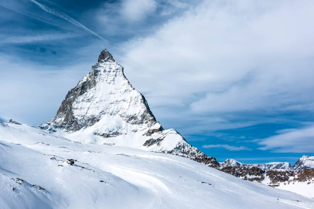 istock Mountain tops. Alpine mountains. Ski resort view 946672968