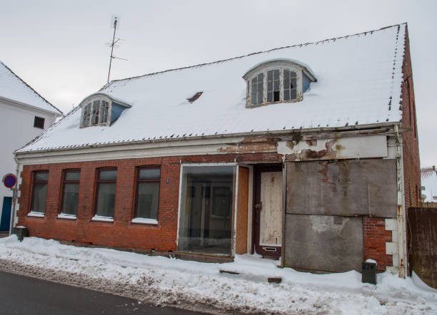 istock Old abandoned building in Denmark 946675626