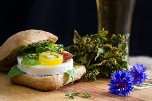 istock vegetarian pub food 946675770