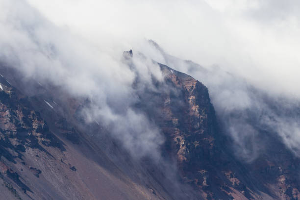 istock Crater Lake, Oregon 946685314