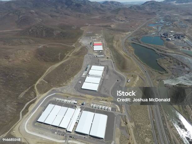 Apple Store Reno Apple Data Center Reno Nevada Stock Photo - Download Image Now - Data ...