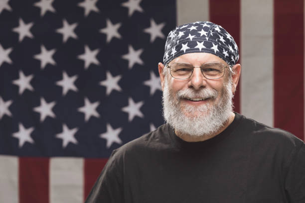 istock Bearded Patriot: Thumbs up for America 946734978