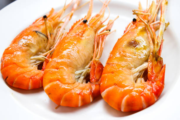 istock Grilled shrimp in the white dish 946744130