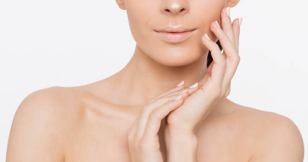 istock Beauty woman 946773504