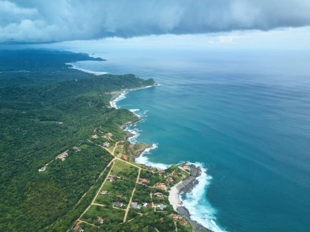 istock Santana ocean coastline in Nicaragua 946972214