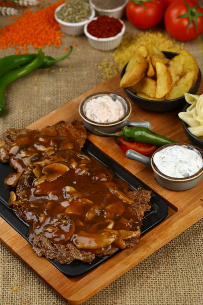 istock Grilled beef steak and vegetables 947008584