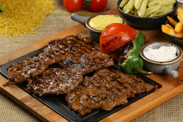 istock Grilled beef steak and vegetables 947015222