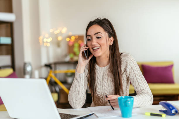 istock Businesswoman working in her offfice 947033196