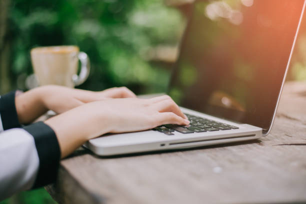 istock Businesswoman is working on computer, in a coffee shop 947075320