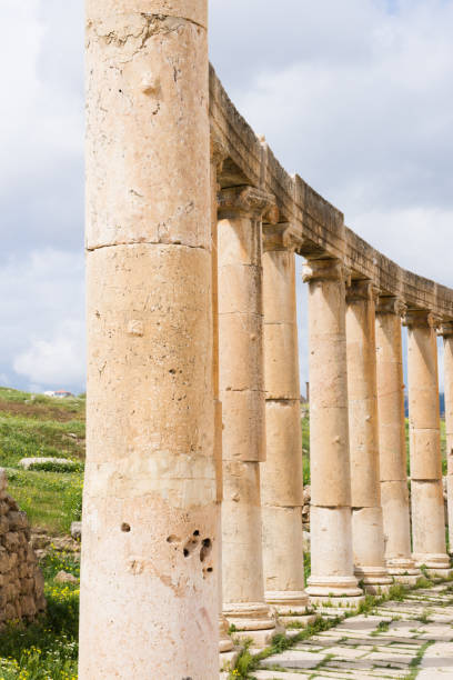 istock The Columns of the Oval Plaza at Jerash 947085512