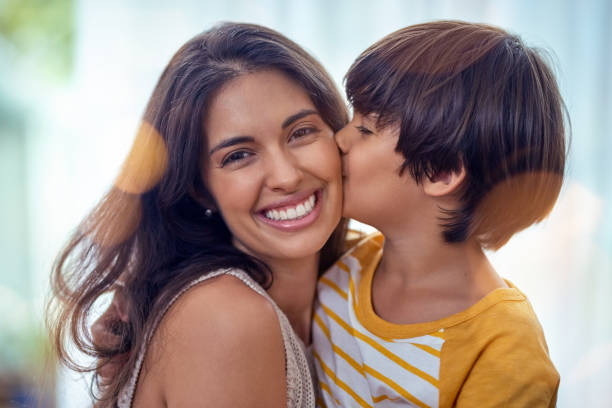 istock Proud mom to the world's best son 947121656