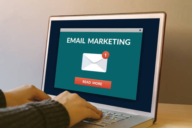 istock Email marketing concept on laptop computer screen 947152754
