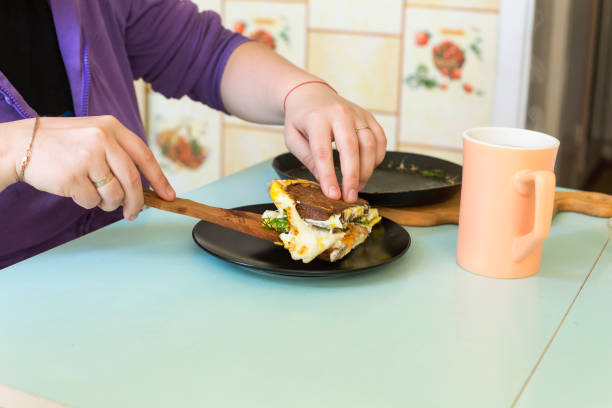 istock breakfast, girl, sandwich, scrambled eggs, healthy food, 947197832