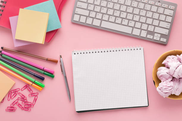 spiral notepad on pink background, top view - spiral notebook imagens e fotografias de stock